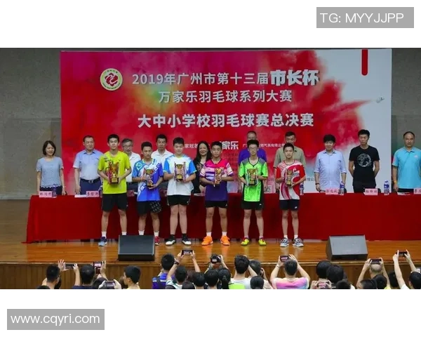 武汉羽毛球队与重庆羽毛球队耐力对决赛后分析与总结