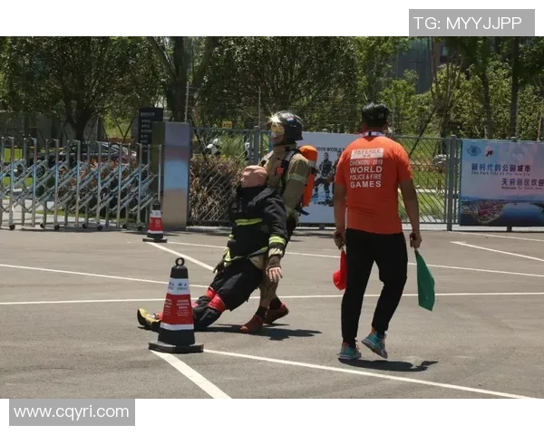 深圳篮球队的耐力挑战与成长之路探讨